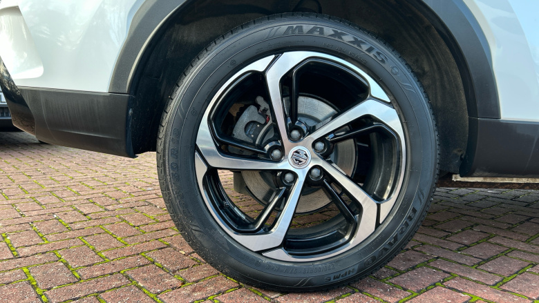 MG HS 1.5 T-GDI PHEV Trophy 5dr Auto Hatchback